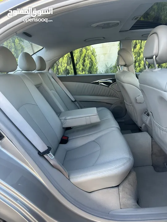 Mercedes E200 2004 ( Avantgarde ) Full option وارد الوكالة فحص كامل
