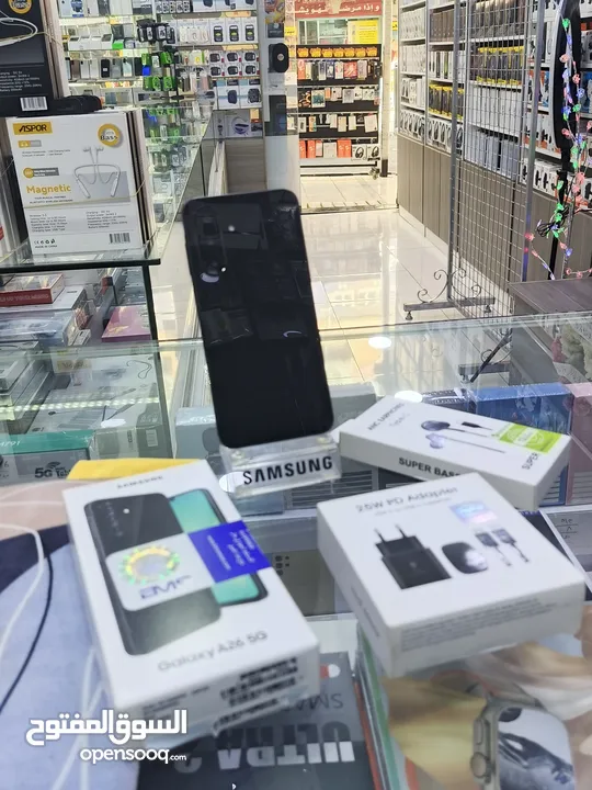 مشغل يوم واحد SAMSUNG A26 5G مستعمل جيجا 256 رام 16 معه بكج هدية متوفر توصيل