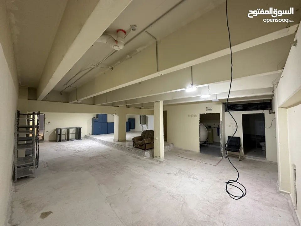 ‎ مجمع صناعي 4 طوابق في منطقة التجمعات الصناعية التنموية من المالك