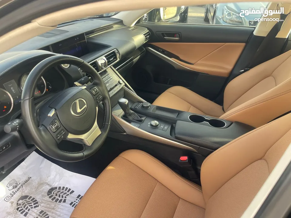 Lexus IS 300 6V American 2020
