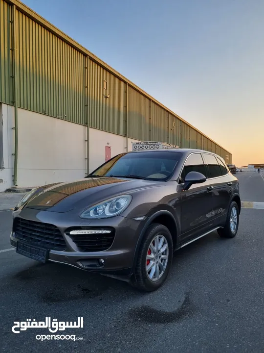 بورش كيان اس.  2011.   Porsche cayenne S