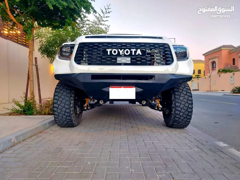 DHS 41000/= TOYOTA TUNDRA SR5 2008 4X4 قمه في النظافه - مسرفس بالكامل - بحالة ممتازة جداً