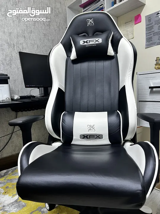Gaming chair كرسي العاب Xfx gtr400 White   model بسعر حرق جدًا