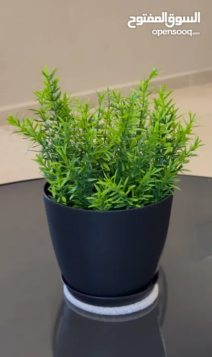 شجر ونباتات اصطناعي بطابع الطبيعي
