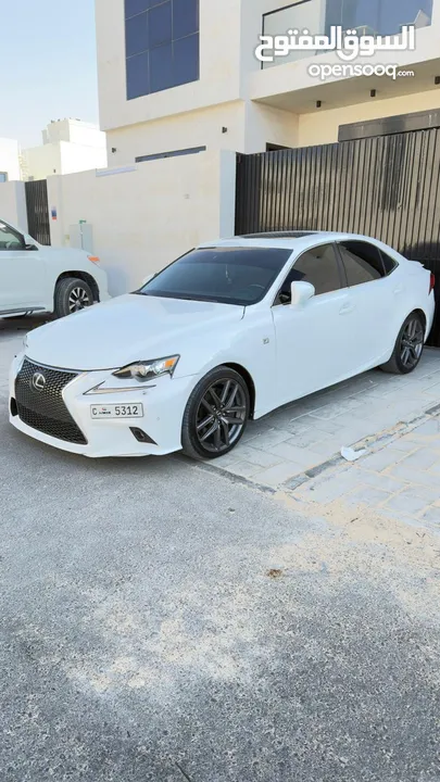 لكزس اي اس 350 اف سبورت خليجي / LEXSUS IS350 F SPORT GCC