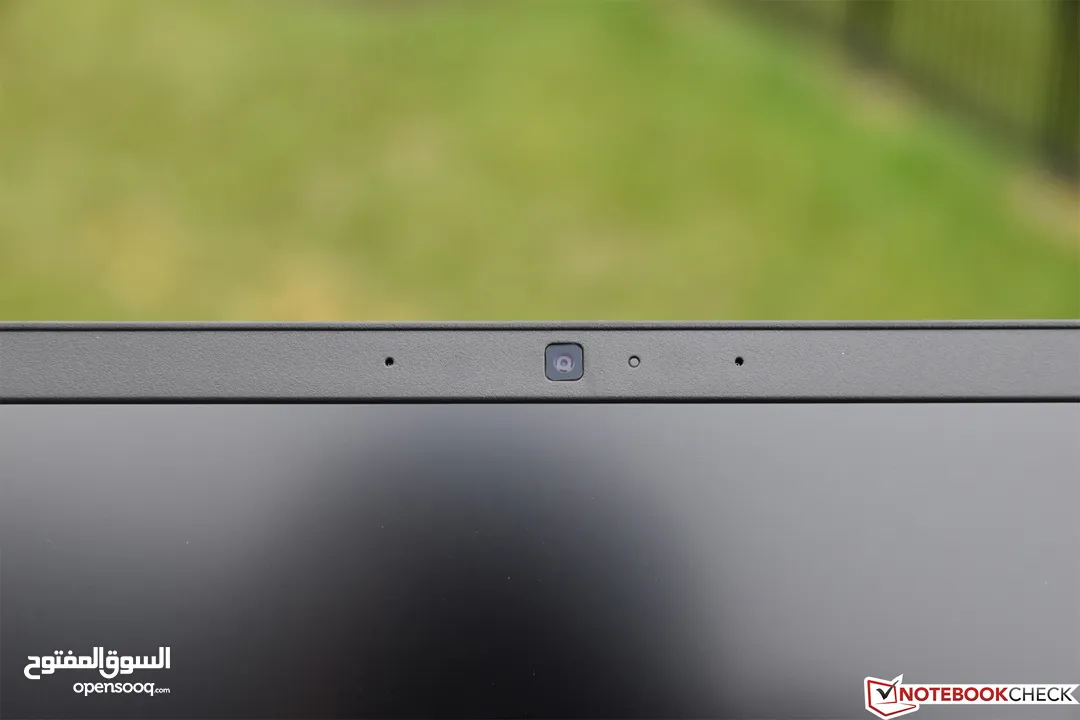 Dell Latitude 3500 Intel Core i5-8650U جيجا DDR4 - 256 جيجا SSD - 14 بوصة FHD - الجيل الثامن