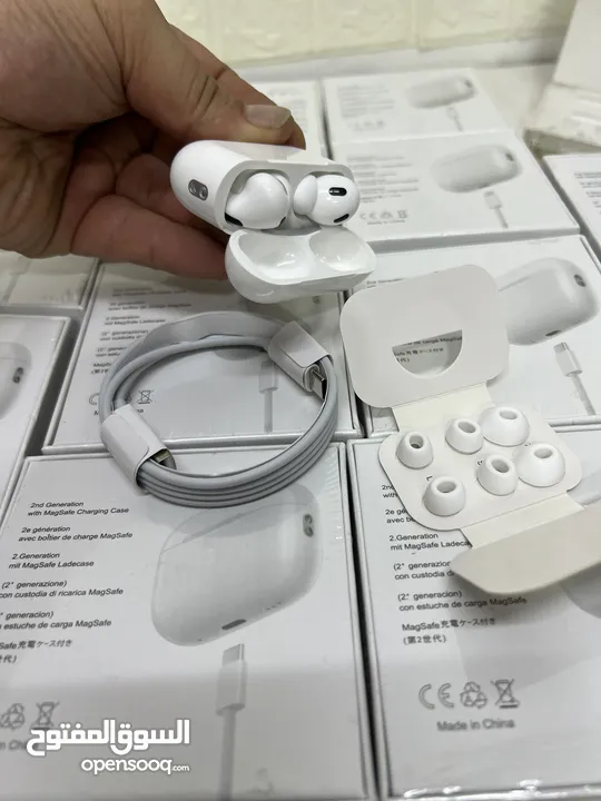ماستر هاي كوالتي Airpods pro 2 مع    كفر هديه مكاننا بنفس مجمع 113     تخييل