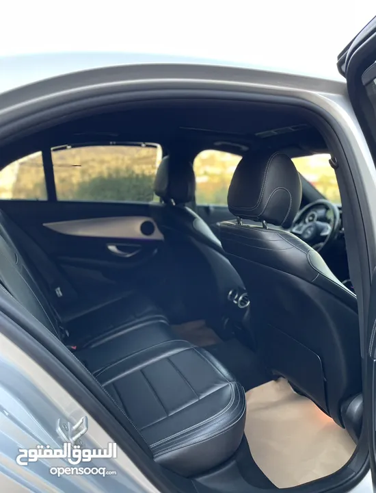 ‎‏E200  ‏ᄉ Mercedes-Benz ‏‎2017