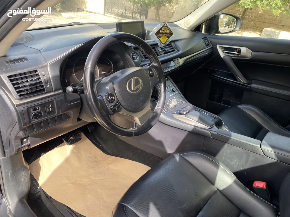 Lexus Ct200h 2015 full options for sale