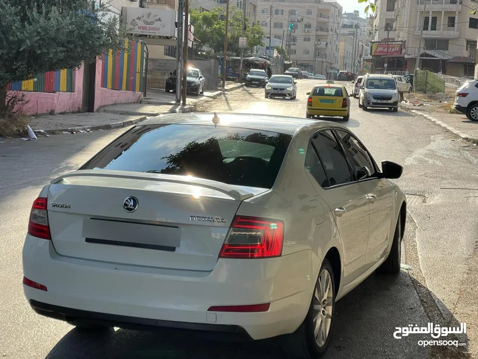 سكودا اوكتافيا 2016