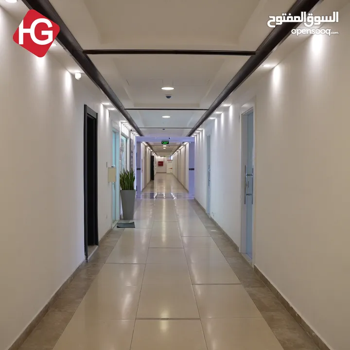 عياده للايجار بمساحة 108 متر مع منطر  جميل