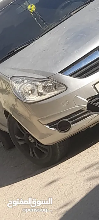 سيارة اوبل كورسا موديل 2010 للبيع