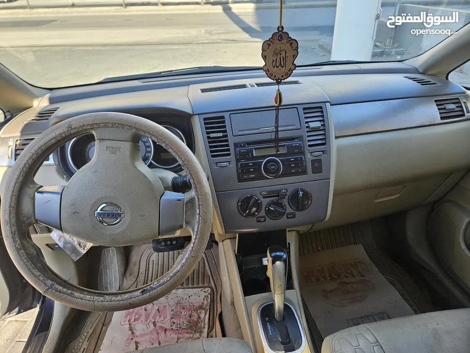 نيسان تيدا 2008 هاتشباك