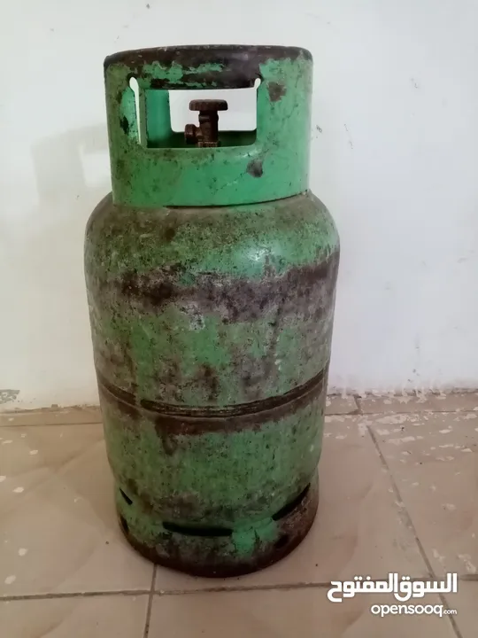 جرة غاز شبه مليانه