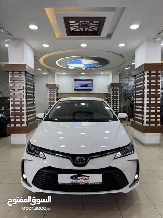 تويوتا كرولا 2022 محرك 1800 كهرباء وبنزين بقوة 170 حصان سياره اقتصاديه جداً ومميز