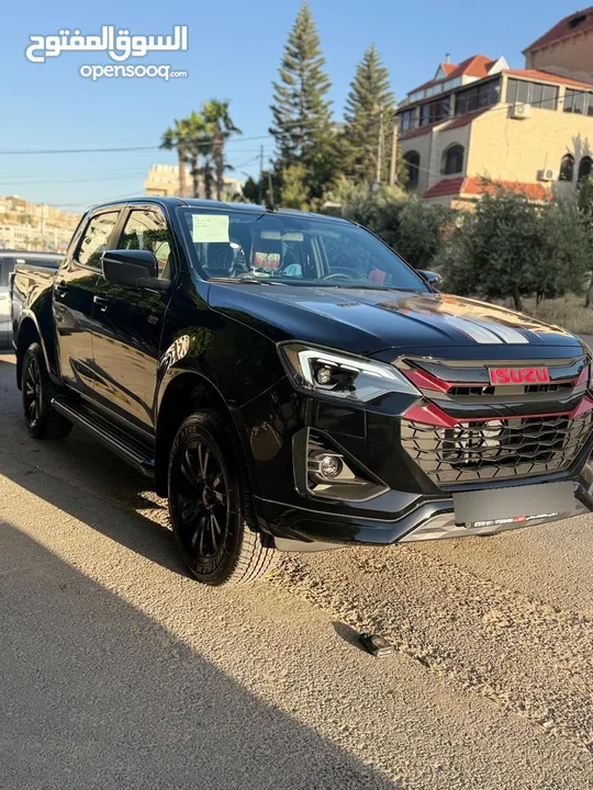 ايسوزو ديماكس Gt 2025 بالشكل الجديد  ‏Isuzu D-Max 2025 GT   وارد الشركه GT اصلي