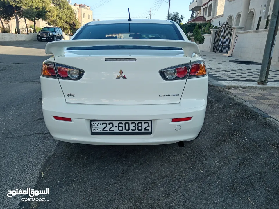 ميستوبيشي لانسر موديل 2015 للبيع