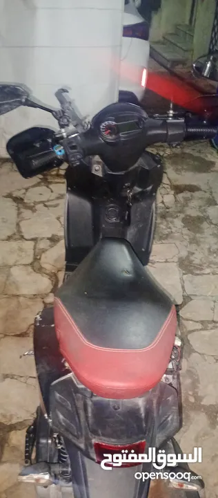 اسكوتر دراجات ابريليا