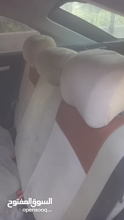 سكودا اوكتافيا 2011