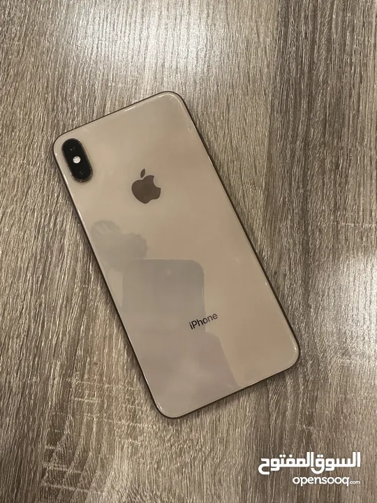 IPHONE XS MAX