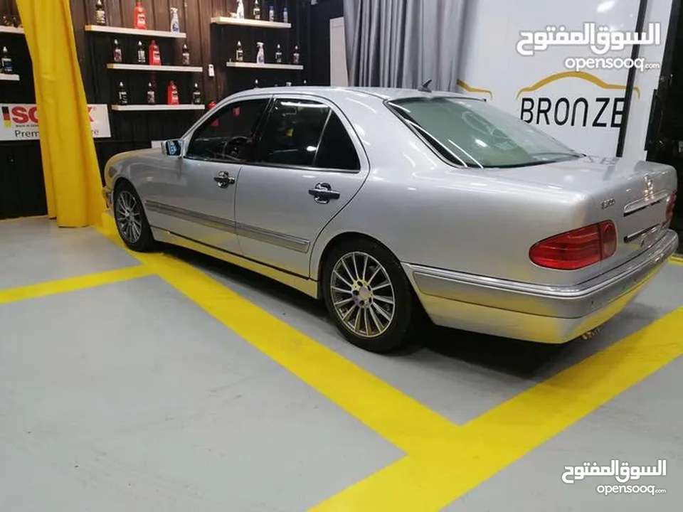 للبيع: مرسيدس E200 موديل 1997