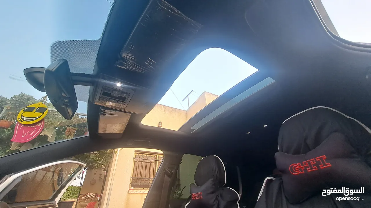 البيع كككاش فقط بسبب السفر جولف gti mk7 2015 fullllll الماني مش خليجي