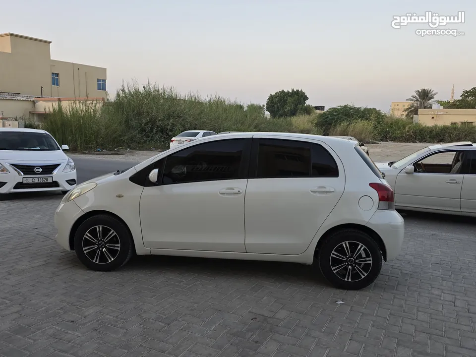 Toyota YARIS 2011 GCC V4 price 17,500 AED