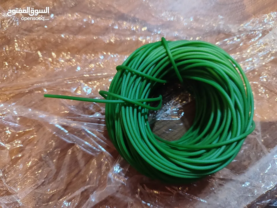 مكابس وقشط صناعية