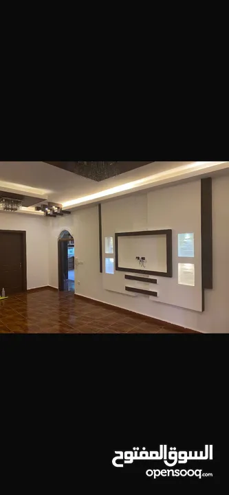 شقه طابق ارضي للبيع البنيات خلف جامعة البترا