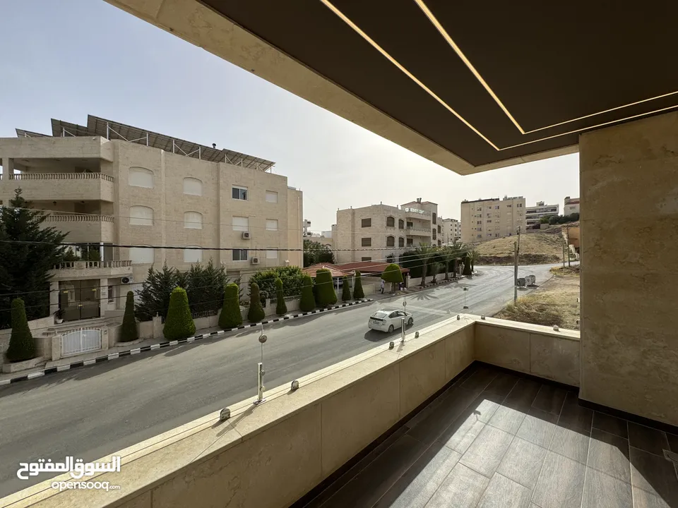شقة مميزة باجمل مناطق النخيل مساحة221م طابق اول بتشطيبات مميزة