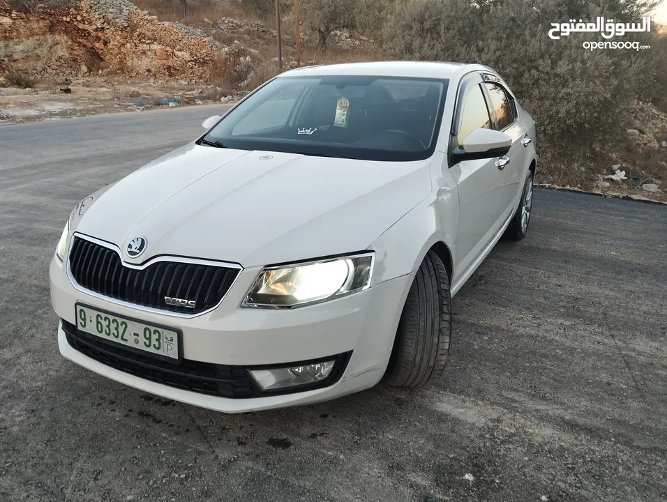 سكودا اوكتافيا 2015