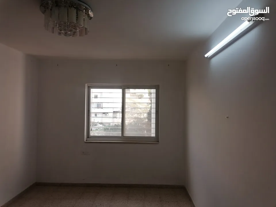 شقة  في اسكان النمساوي