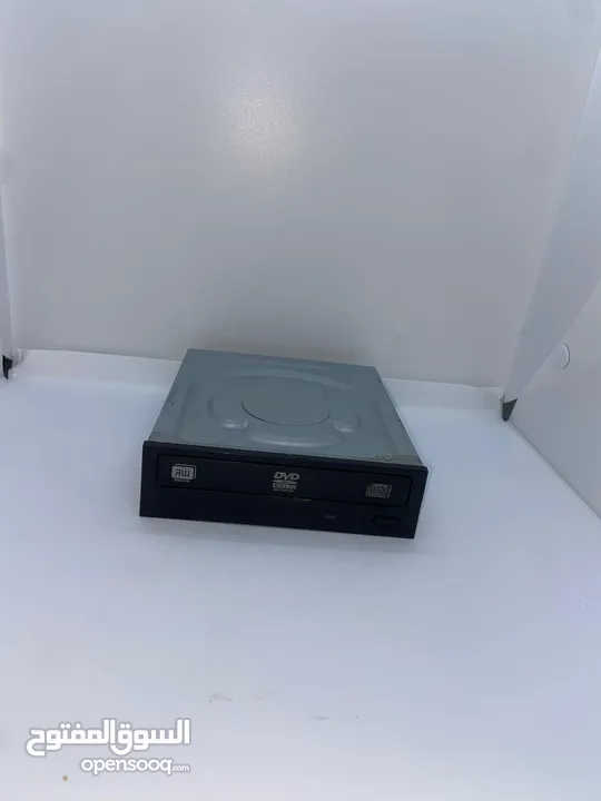 هاردين وقارئ cd مع سلك SATA مجانا مع كل واحد