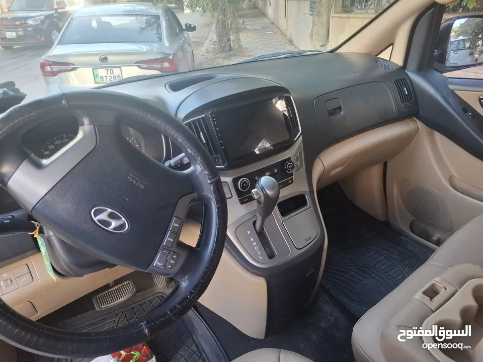 تأجير باصات سياحية عدة موديلات لحد عندك