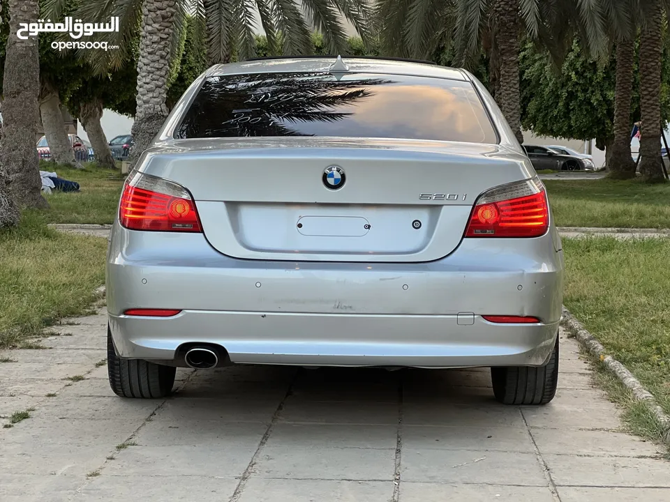 كوبرا BMW 520i