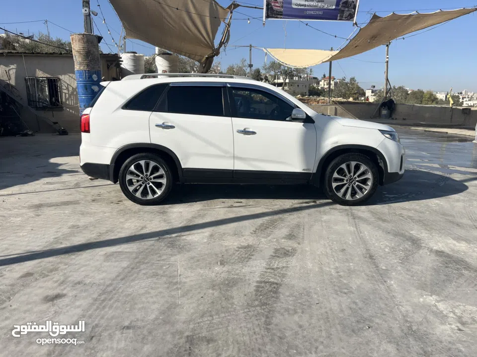 كيا سورينتو 2014 للبيع