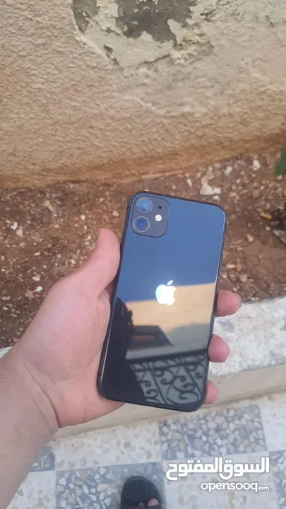 آيفون 11 للبيع أو للبدل على احدث