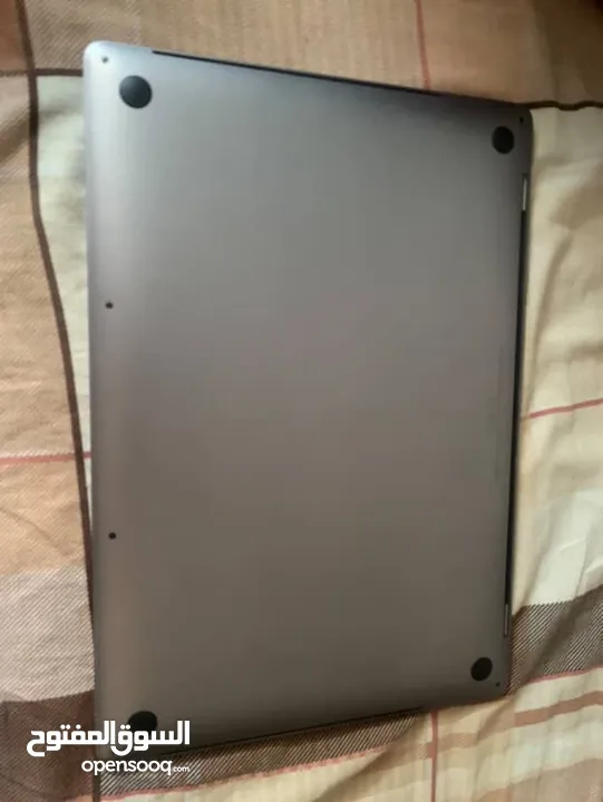 Macbook pro 16-inch  للبيع الجهاز استعمال بسيط جدا وبحالة الوكالة.....