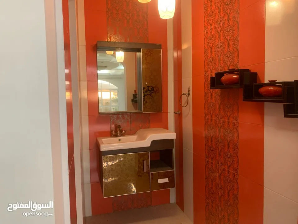 spacious villa for rent price could be changed/فيلا واسعة السعر قابل للتفاوض