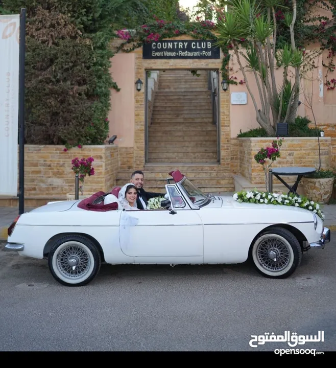 سيارات اعراس . مكتب سيارات اعراس مرسيدس SL380 كلاسيك للايجار اعراس تصوير vintage classic old cars