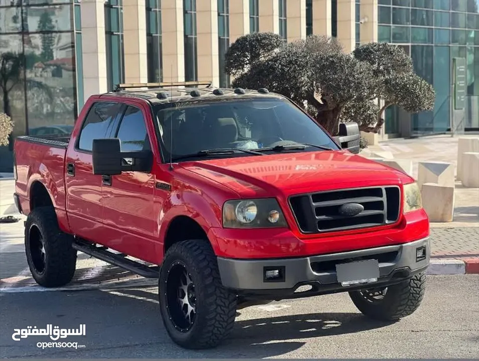 فورد 2008. اصل حكومي. فحص ممتاز .بحاله ممتازه .بنزين ماتور 4600.رام لله او الخليل