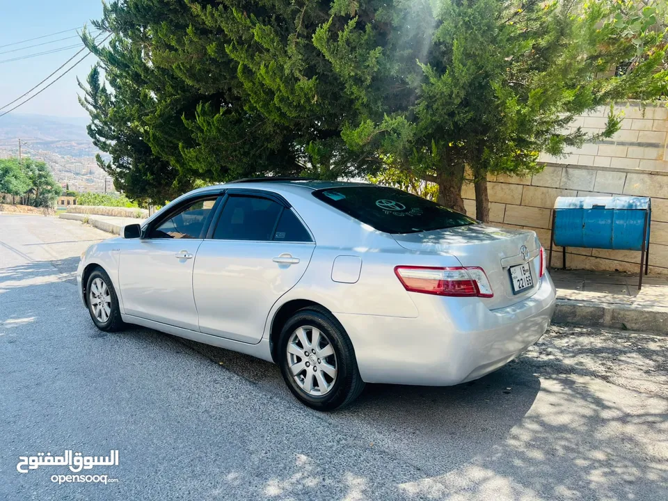 تويوتا كامري موديل 2009 فل كامل مع فتحه أعلى مواصفات بحالة الوكاله