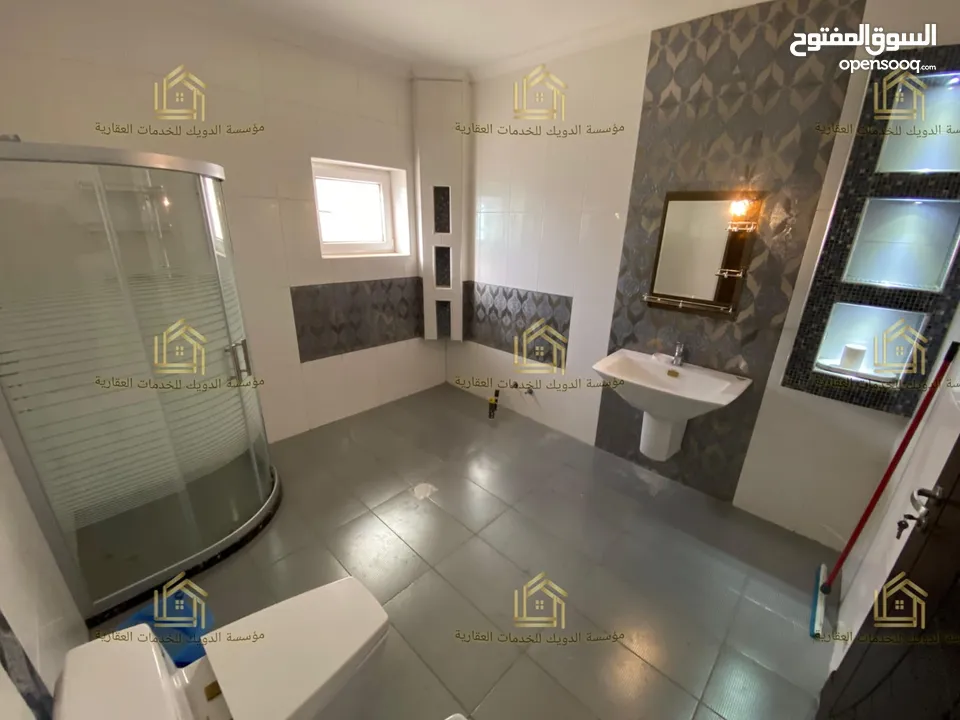 فيلا للايجار .. V18 Villa for rent.. other options available