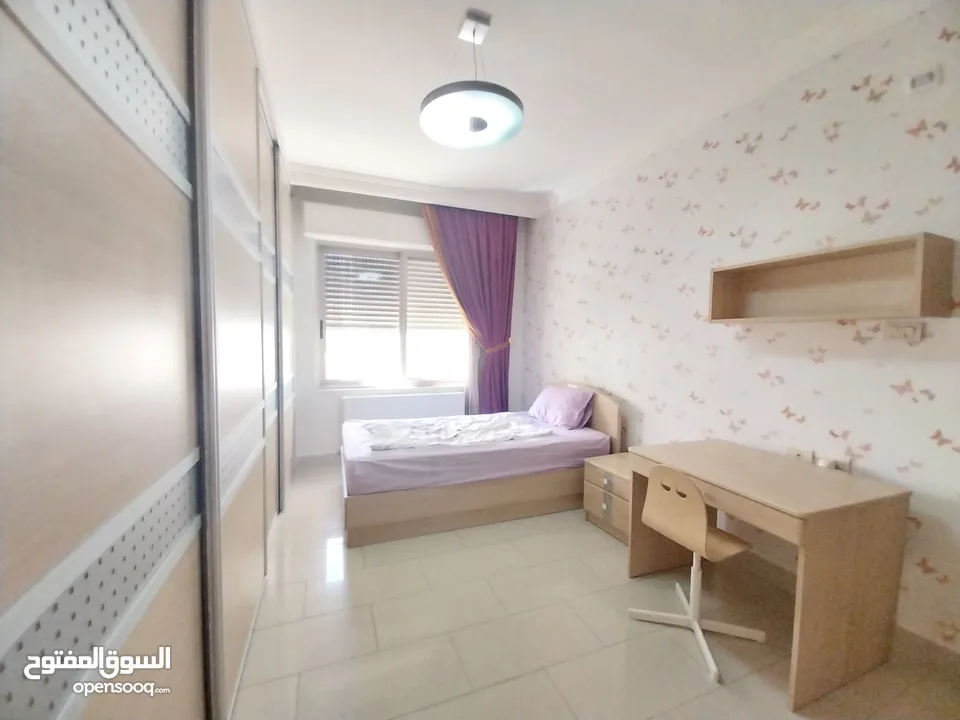 شقة للايجار في دير غبار  ( Property 33088 ) سنوي فقط