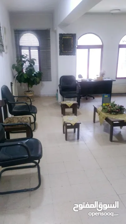 عيادة طب العيون للضمان أو للبيع
