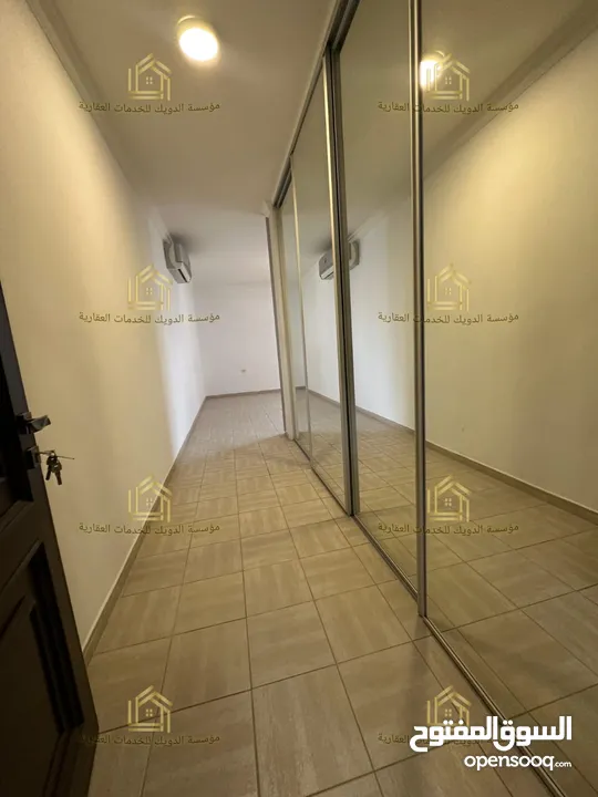 شقة مع روف منفصل سوبر ديلوكس أرقى واجمل مناطق عبدون