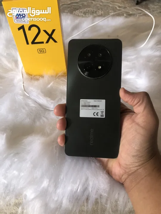 هاتف realme12x للبيع مستعمل فقط منذ 3 أيام من شرائه