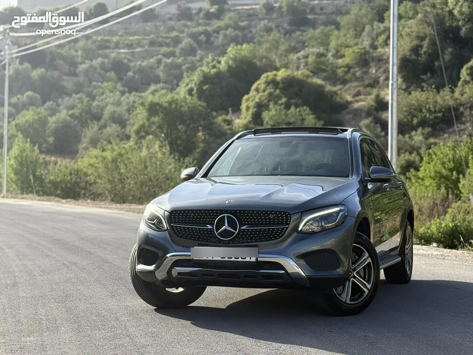 Mercedes Benz GLC 350e 2019 Hybrid PlugIn   بسعر مغري جدا فحص كامل فل كامل اعلى صنف