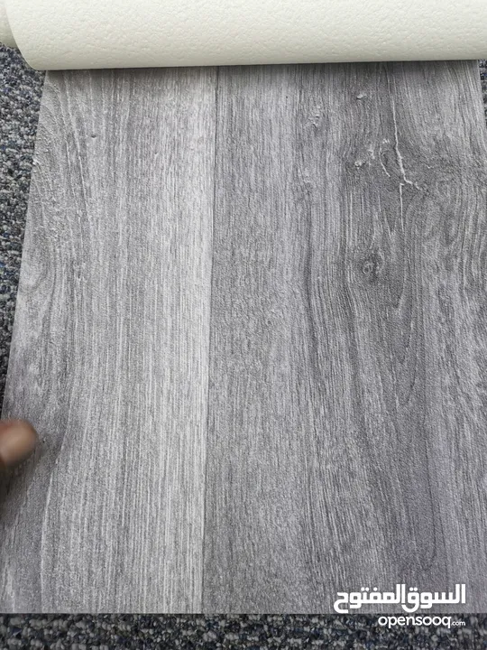 Vinyl carpetsمفروشات موكيت مشمع فينيل بديل للباركيه