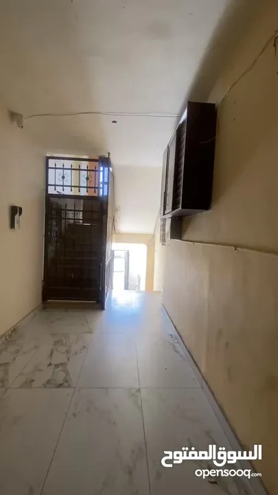 شقه للبيع طابق اول حي رمزي البان ريف جرش
